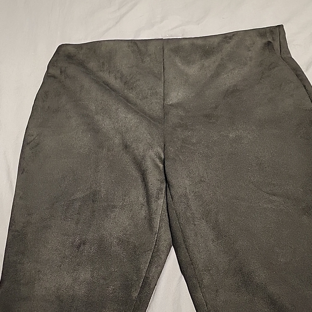 Chico's Black Straight Leg Pants - Picture 6 of 12
